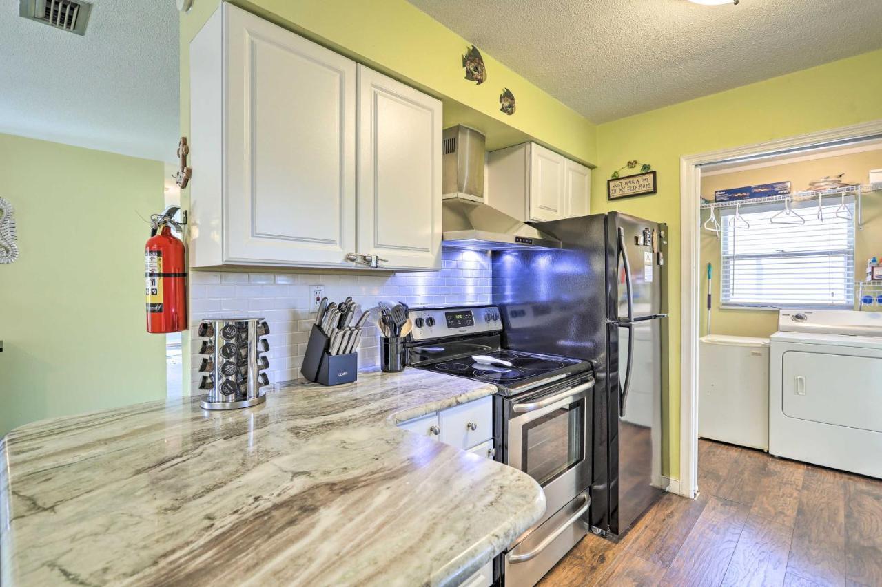 Cape Canaveral Cottage With Hot Tub Walk To Beach Exterior photo